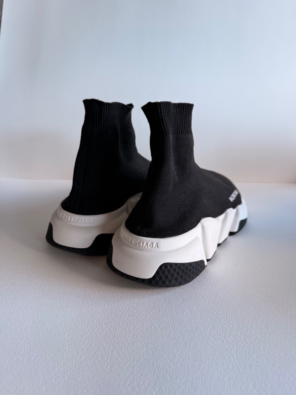 Shoes - Picture 4 of 6